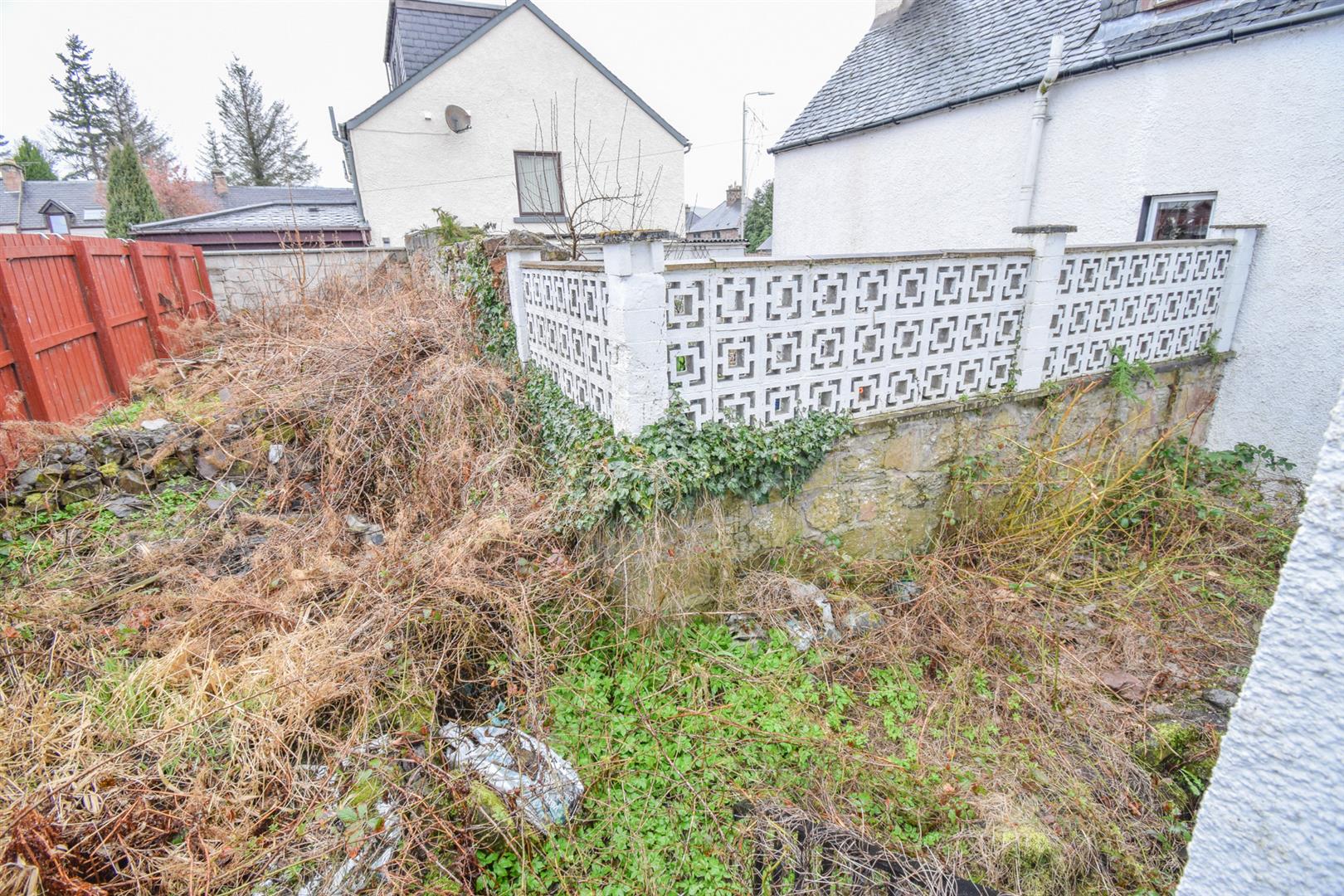 Property Under Offer in Dingwall IV15 9PX Munro & Noble, Estate Agents